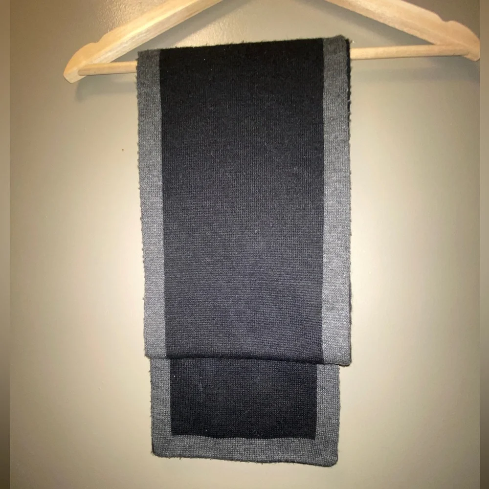 Calvin Klein scarf